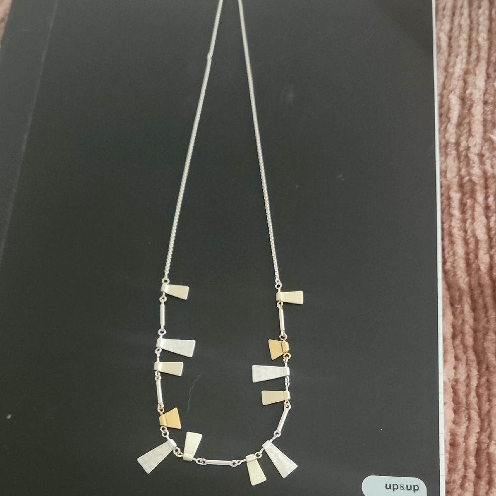 Kendra Scott Gold and Silver Necklace
